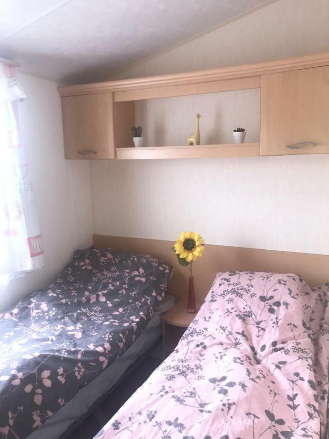 Holiday Home Bognor Regis Kültér fotó